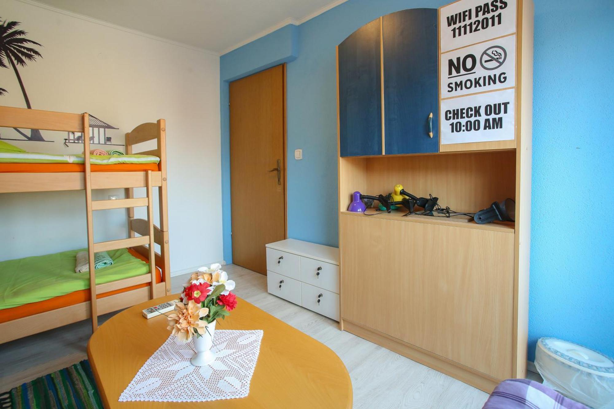 Guesthouse Adi Мостар Екстер'єр фото
