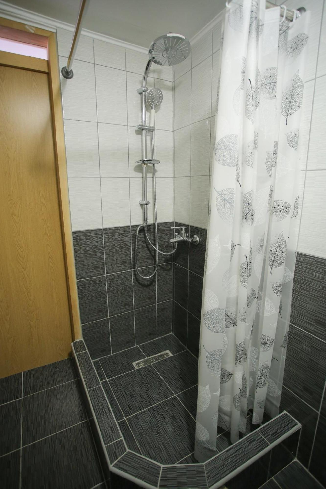 Guesthouse Adi Мостар Екстер'єр фото