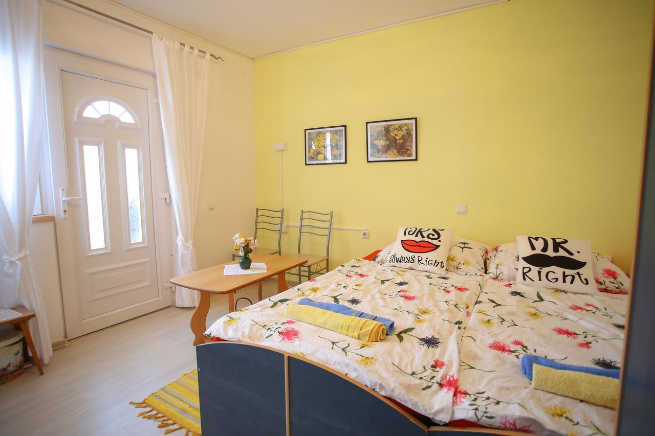 Guesthouse Adi Мостар Екстер'єр фото