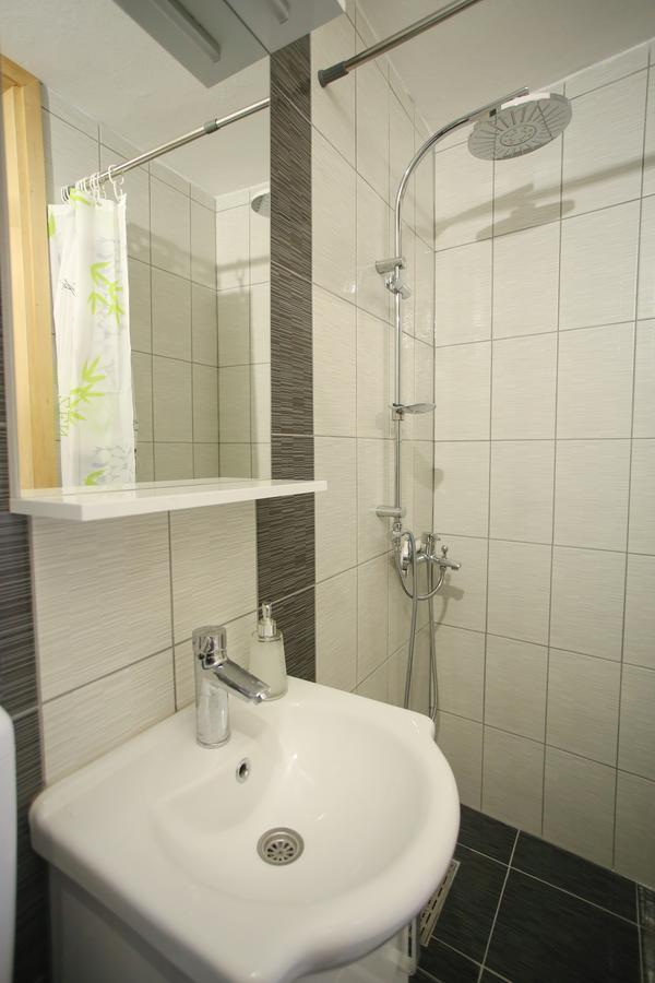 Guesthouse Adi Мостар Екстер'єр фото